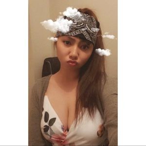 Meet your Posher, Luha